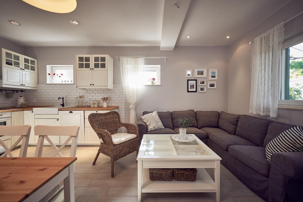 Apartments Tonka Trogir Exterior photo