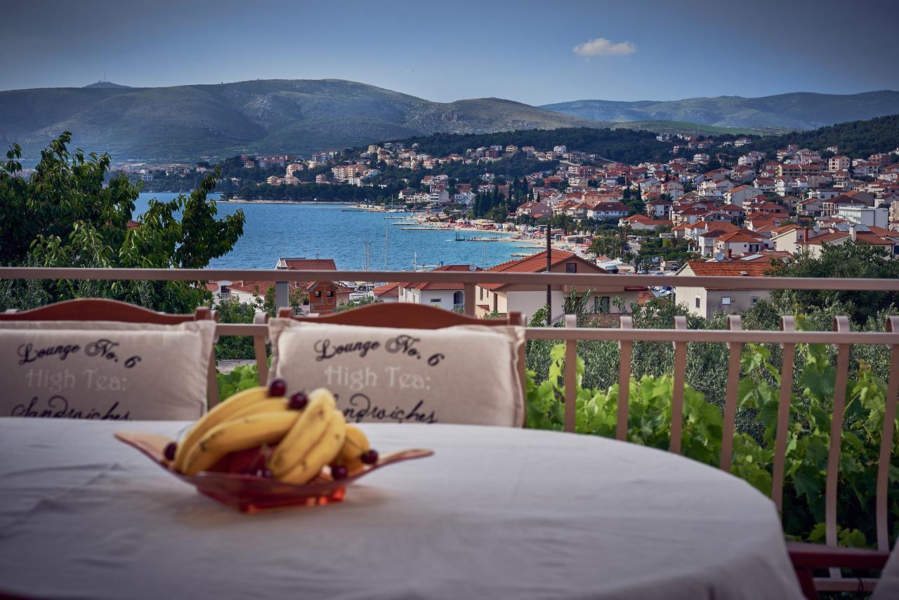 Apartments Tonka Trogir Exterior photo